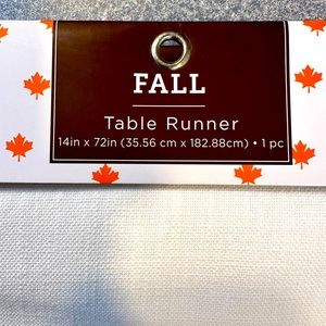 Brand new table runner. Never used.